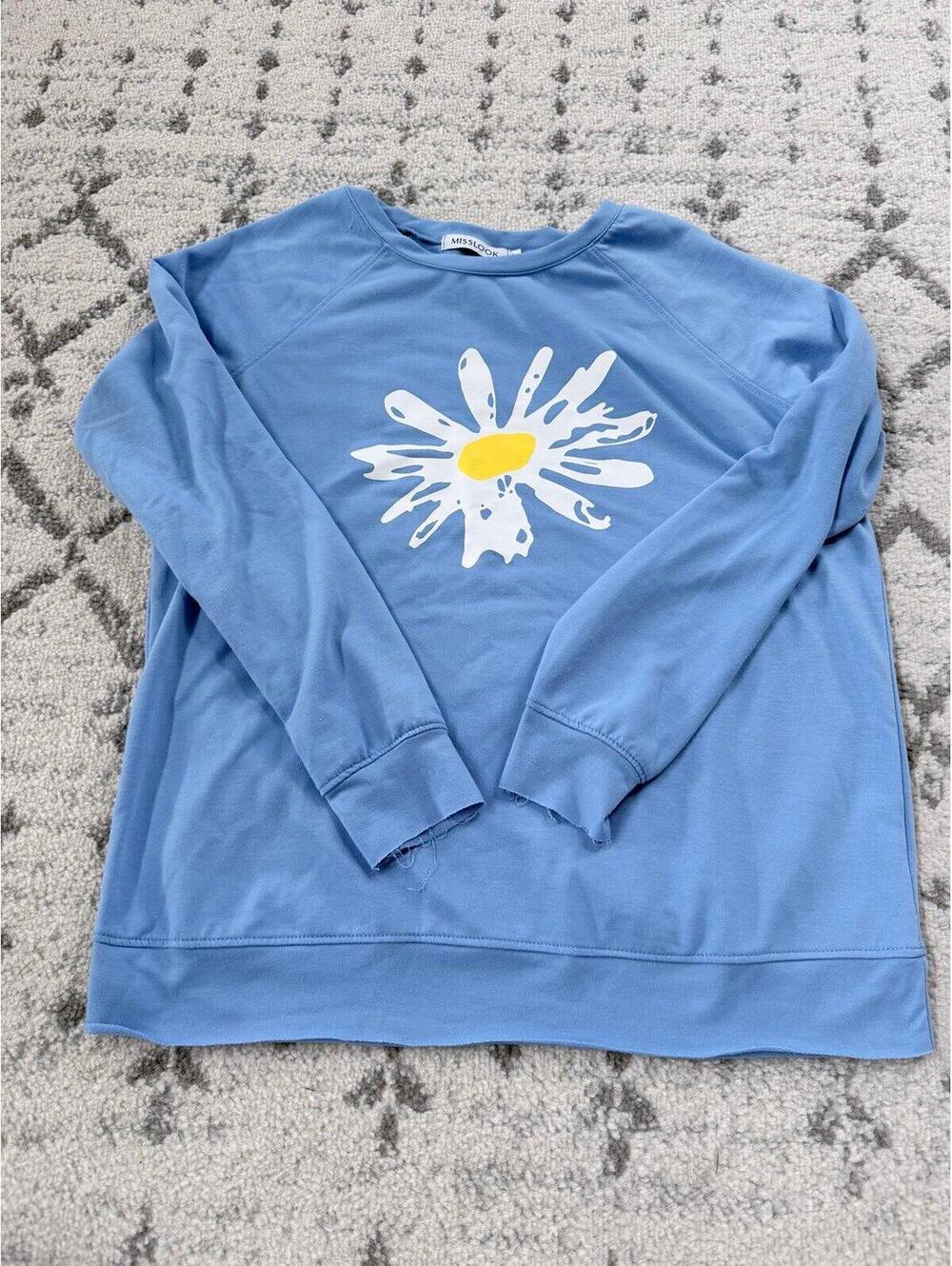 Misslook Blue Daisy Graphic Pullover Sweatshirt